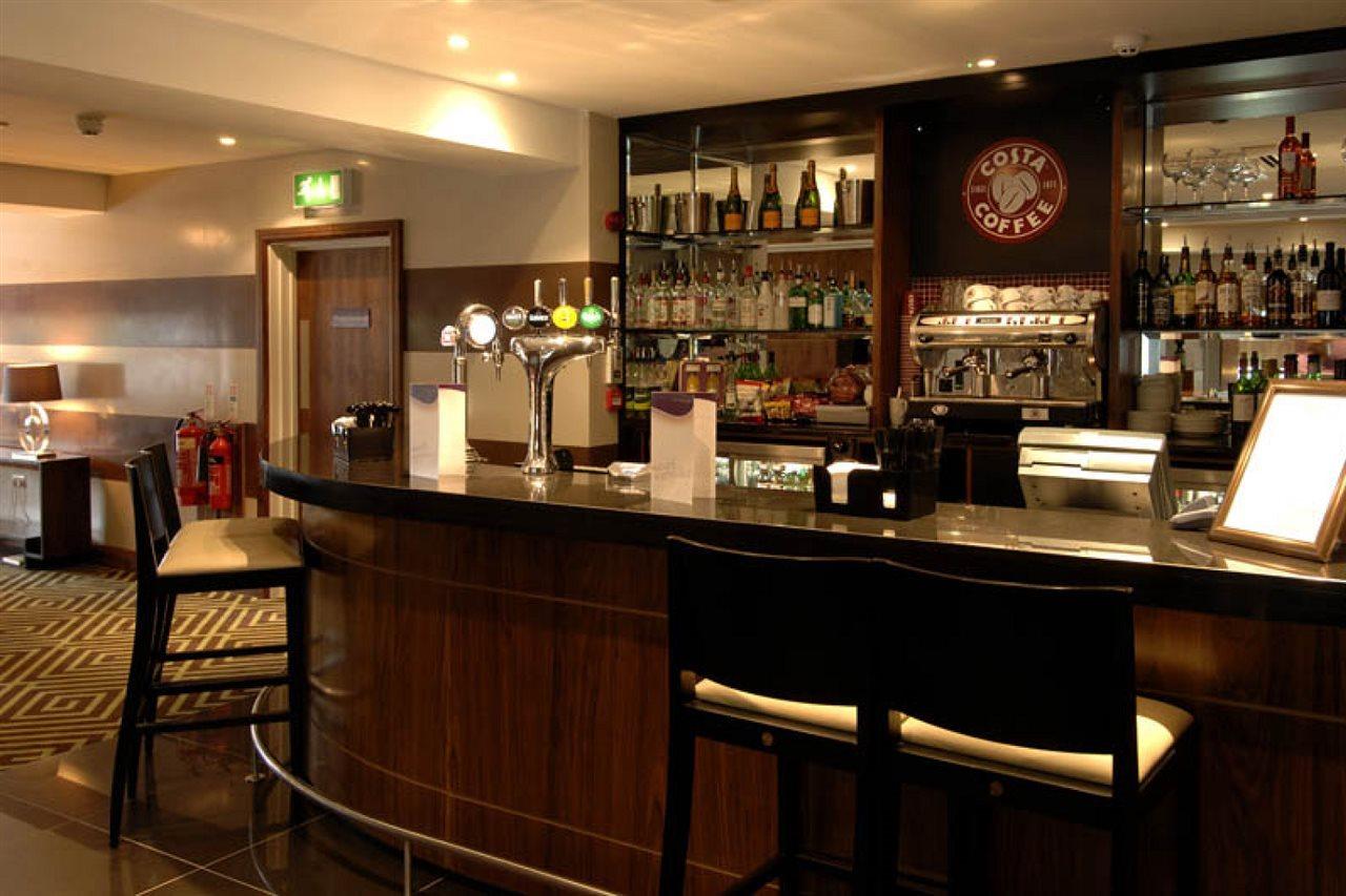Premier Inn Bournemouth Central エクステリア 写真