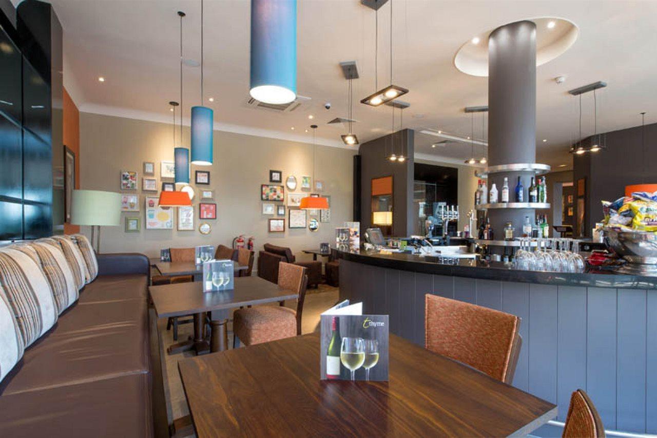 Premier Inn Bournemouth Central エクステリア 写真