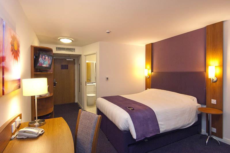 Premier Inn Bournemouth Central 部屋 写真