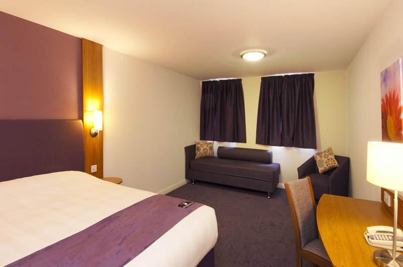 Premier Inn Bournemouth Central 部屋 写真