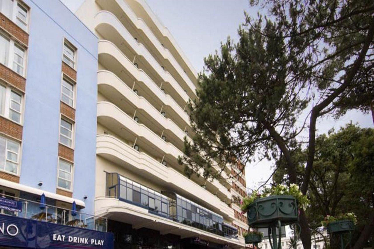 Premier Inn Bournemouth Central エクステリア 写真